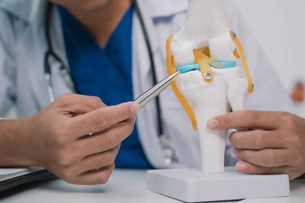 Sports Injury Treatment and Arthroscopic Surgery